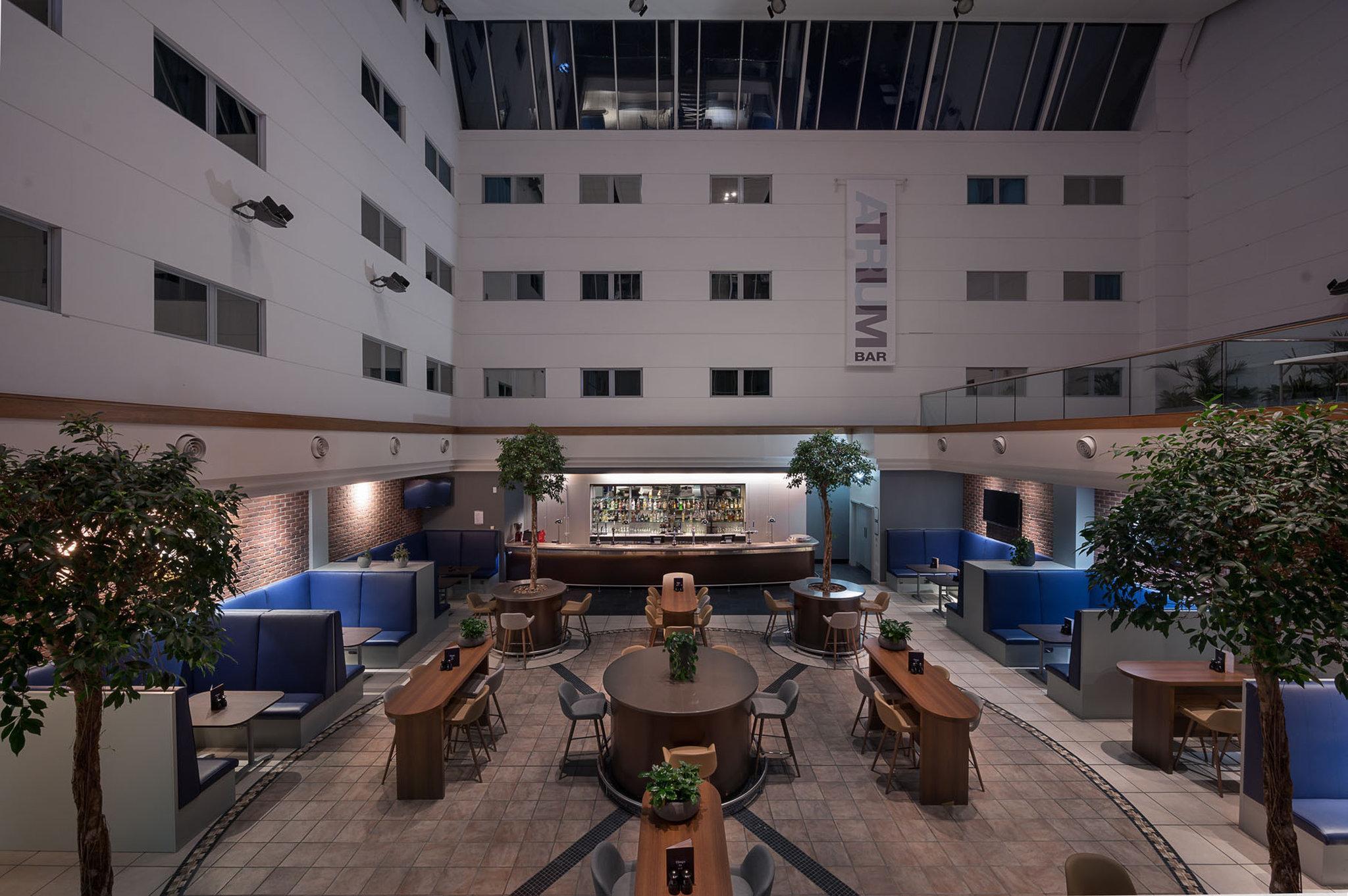 โวโค รีดดิ้ง Hotel เรดดิ้ง ภายนอก รูปภาพ